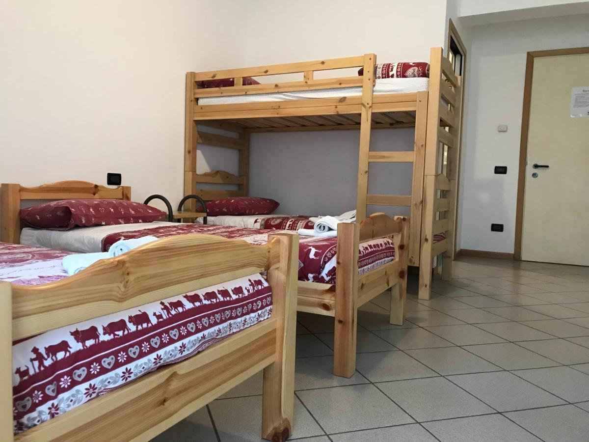 Ostello Casa Corti ヴァルボンディオーネ エクステリア 写真