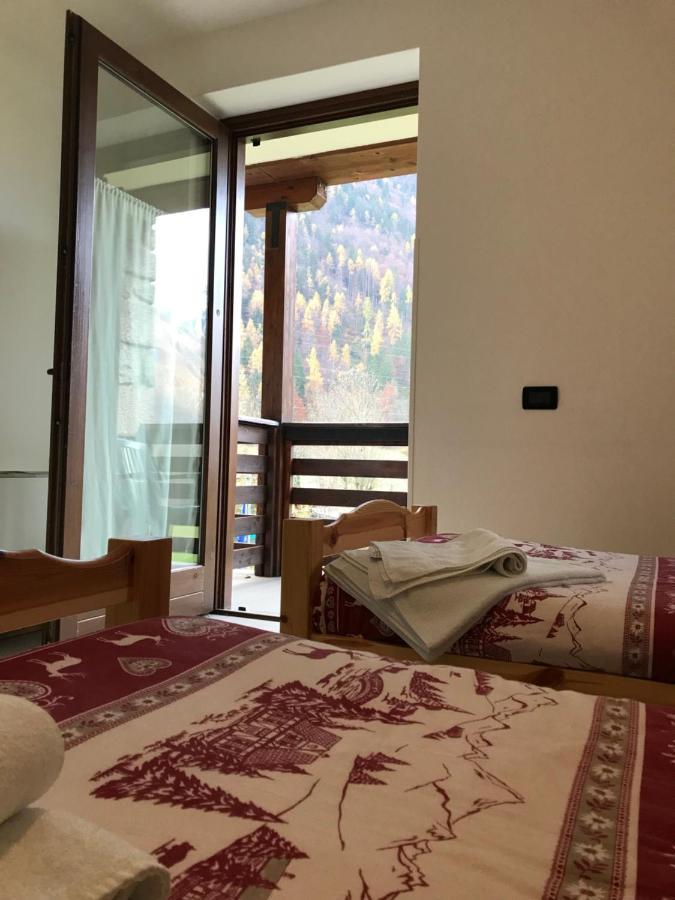 Ostello Casa Corti ヴァルボンディオーネ エクステリア 写真