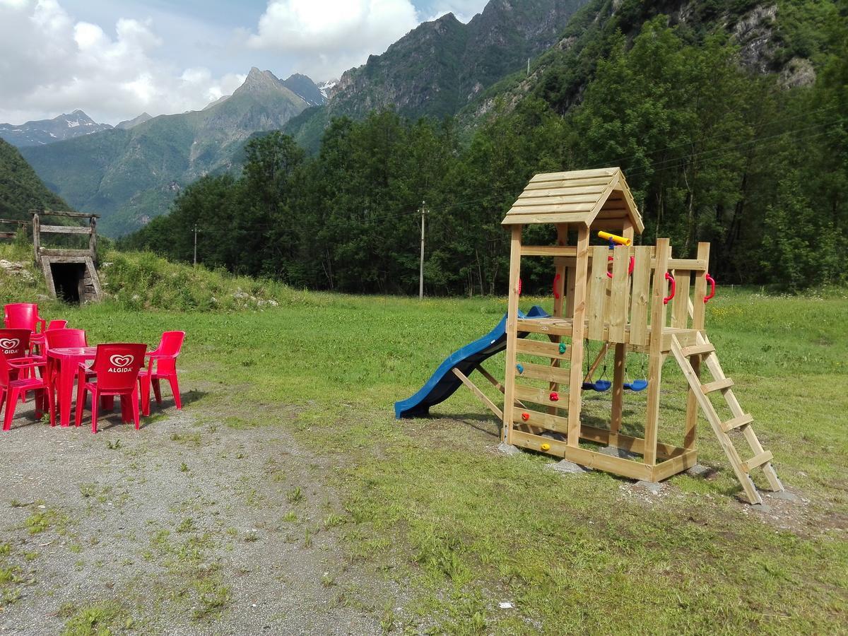 Ostello Casa Corti ヴァルボンディオーネ エクステリア 写真