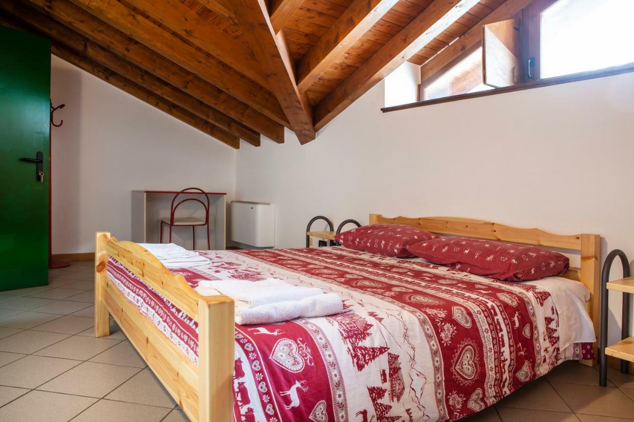 Ostello Casa Corti ヴァルボンディオーネ エクステリア 写真
